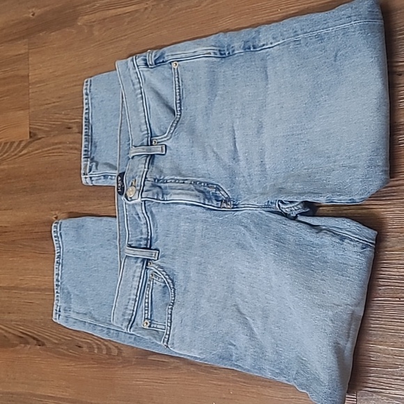 J. Crew Denim - J. Crew Blue Straight Leg Jeans Classic Denim used good condition.